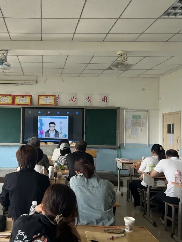 说明: 58879d18aac79e26b6862265d6d68227485c0088