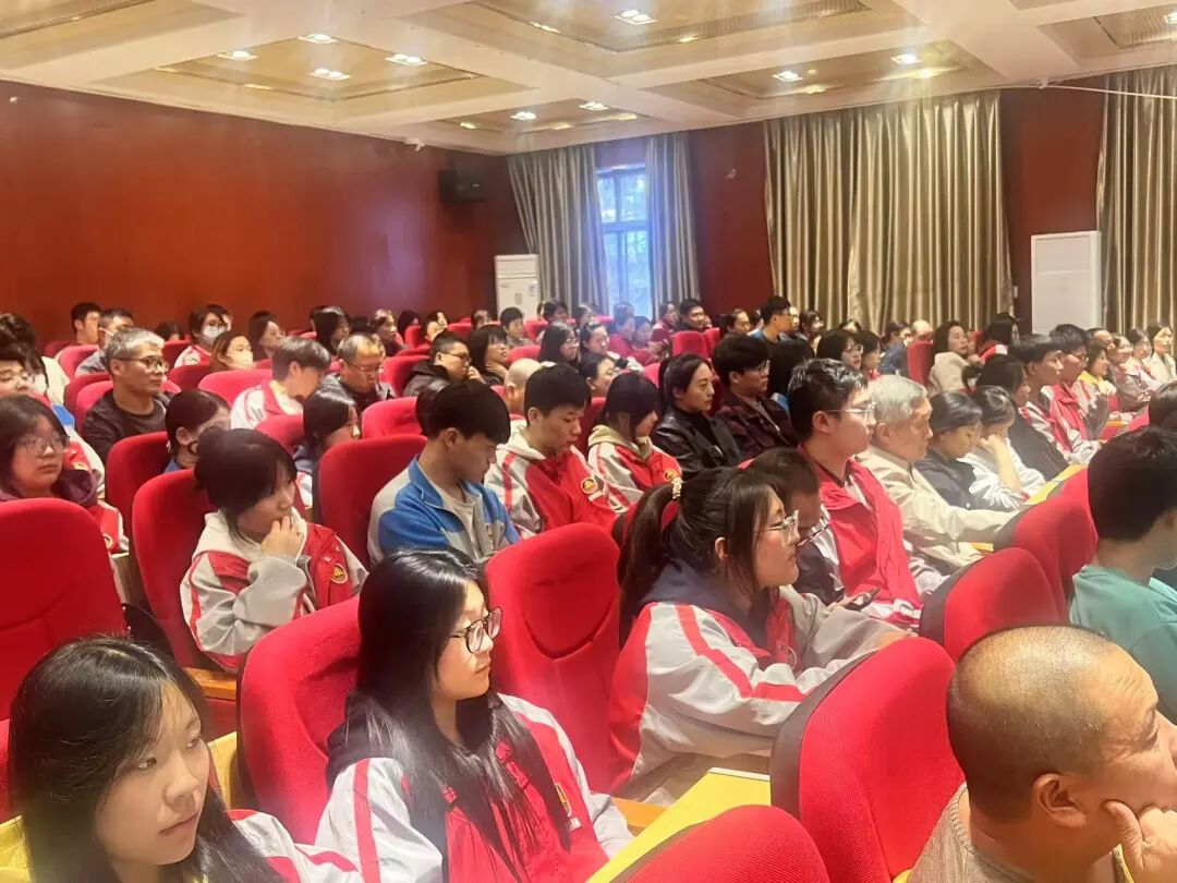 说明: b76d7d3f8920007336d0a2a0b0c9defc18d26289