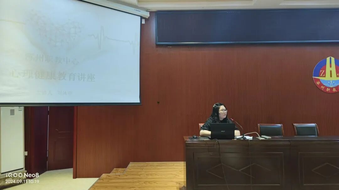 说明: b3bb32a8683ecfb4851a79b973408e0a62b671a9