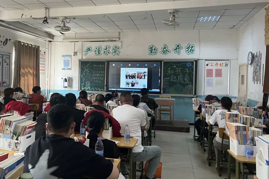 说明: 62a6042f9c44e1d10f454055ac8db3c72e83d3a7